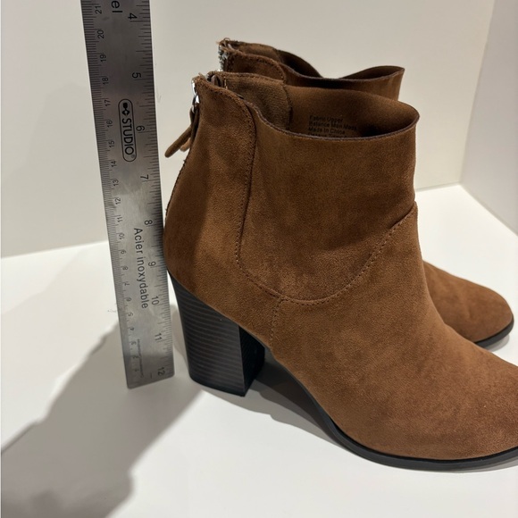 Women’s Brown Suede Ankle Boots – Block Heel – Size US 7 - Picture 7 of 9